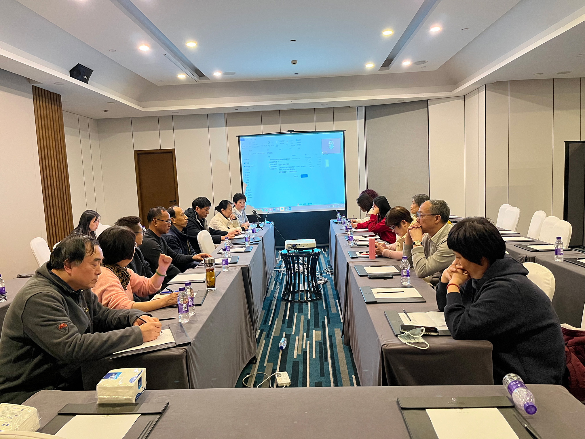 HXQC 召開認(rèn)證審議一致性研討會(huì)議